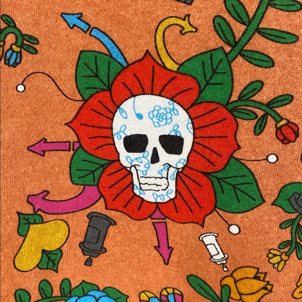 Orange hoodie with skull, dice, dove graphics  with pockets. Small - Picture 10 of 16